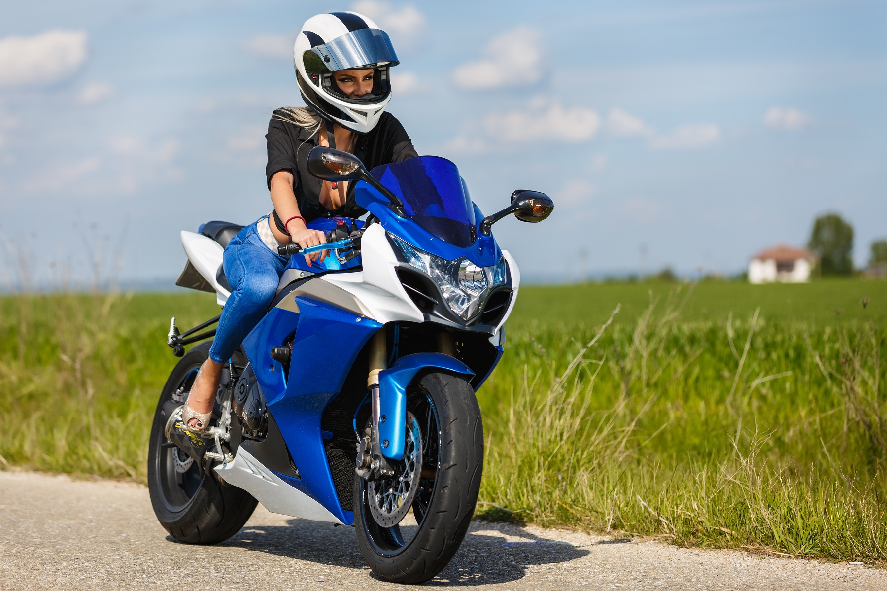 Rozpoczął się sezon motocyklowy 2022
